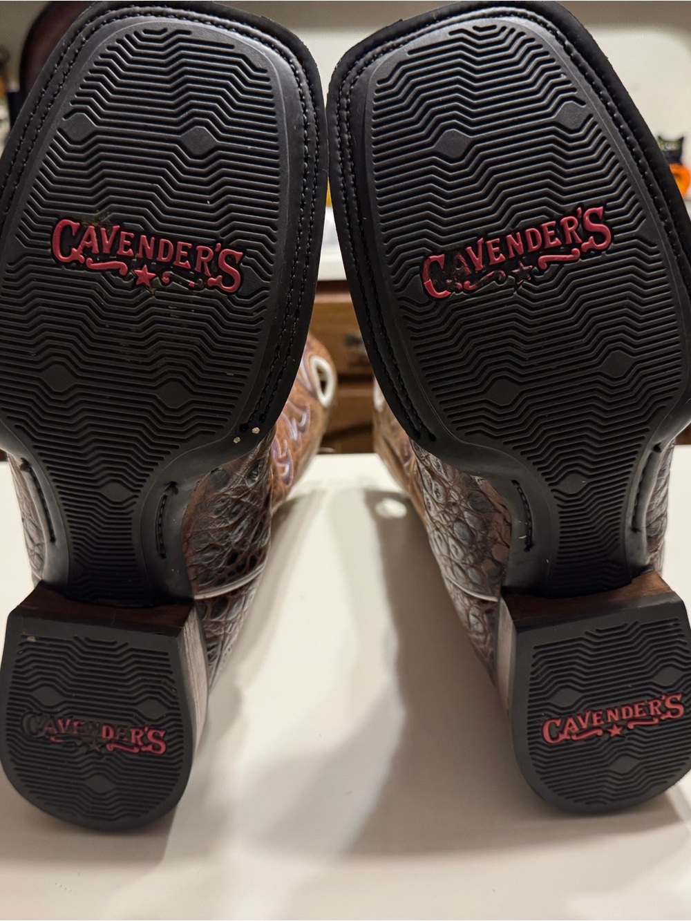 Cavender’s Western Cowboy Boots with Embossed Crocodile Print/ Size 10.5 - Picture 7 of 7